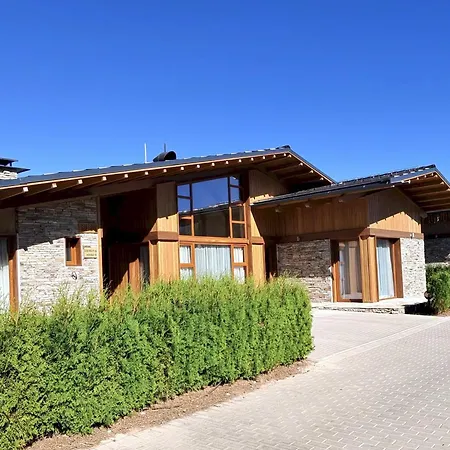 Pirin Golf Sokol 빌라 *